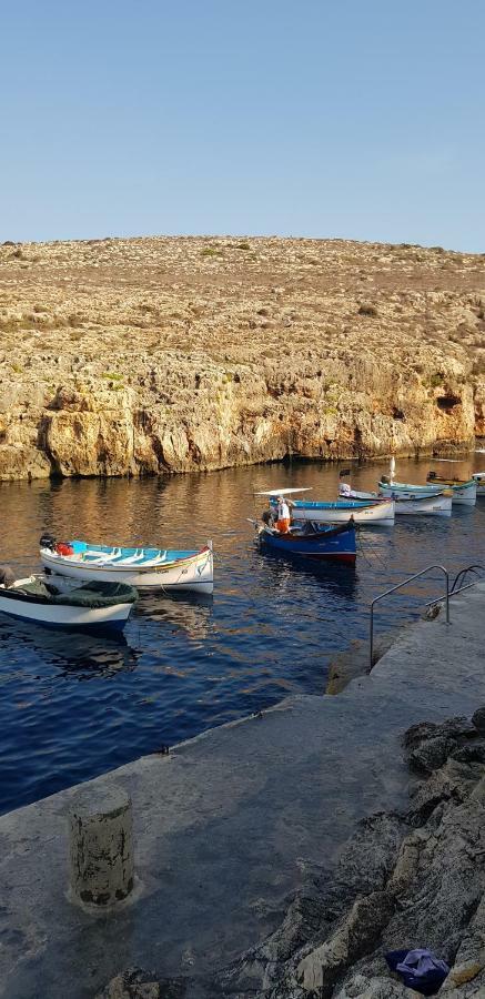 Aurora Apartment Zurrieq Eksteriør bilde